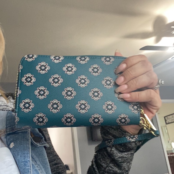 Wallet - Picture 5 of 5